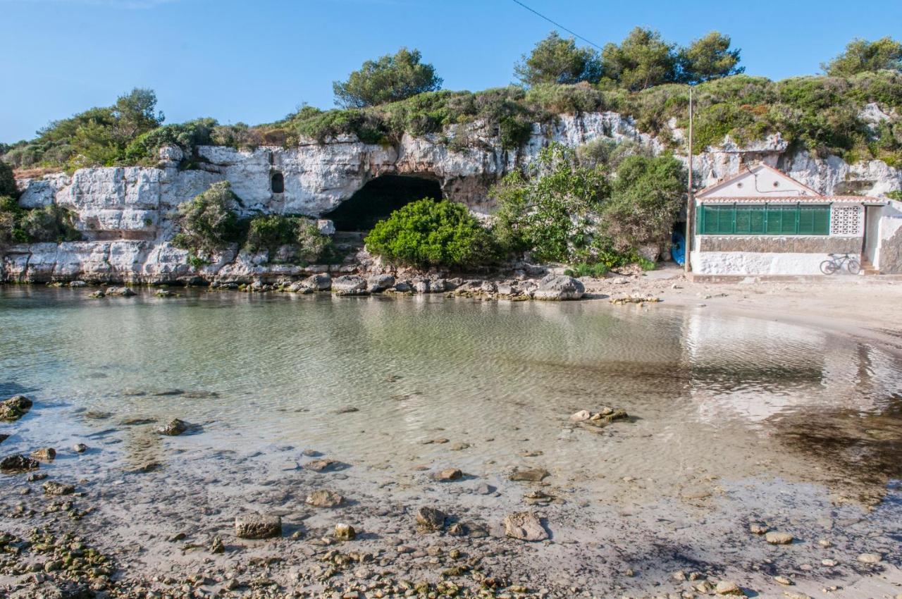 Hostal Xuroy Cala Alcaufar Kültér fotó