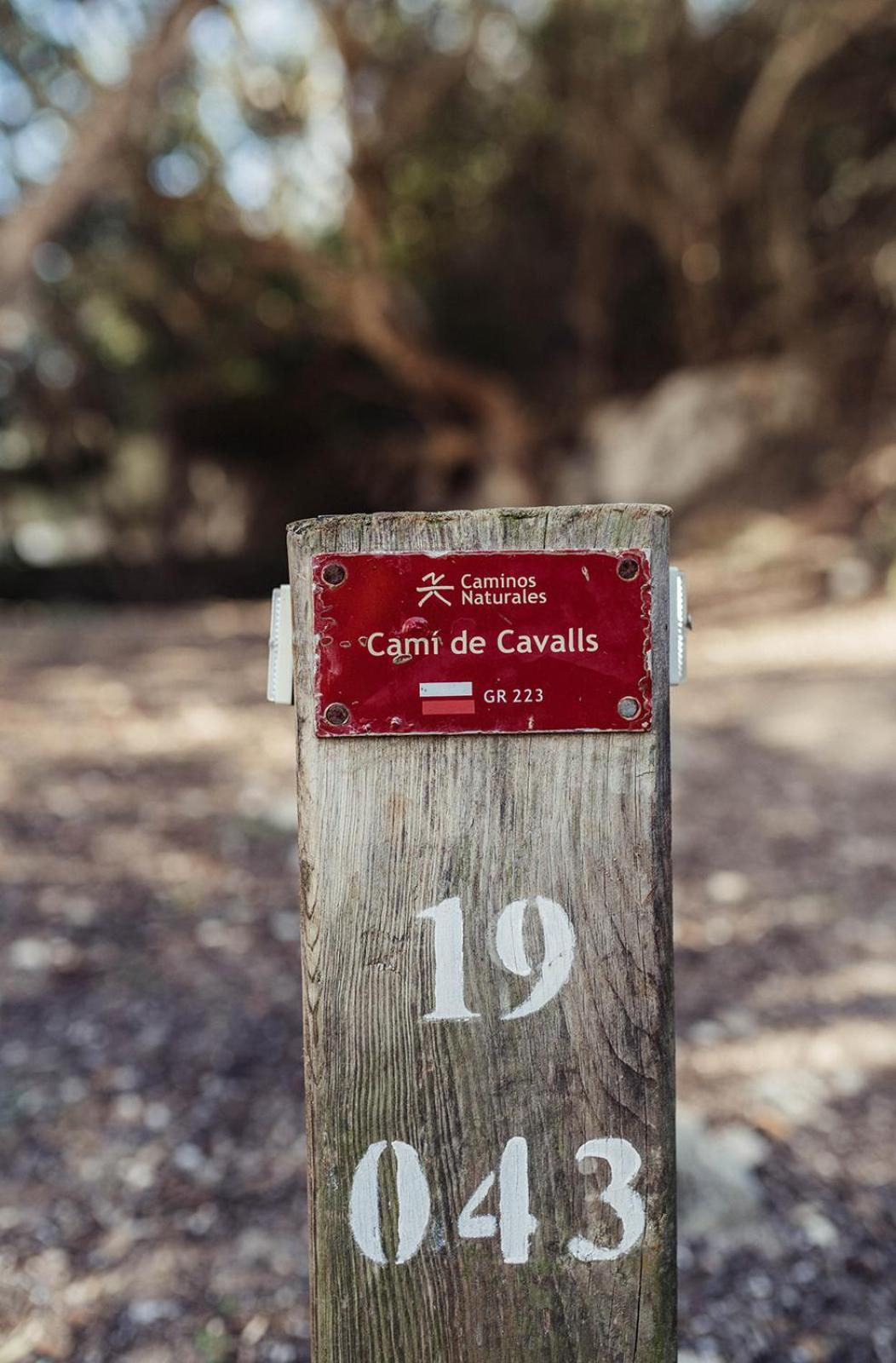 Hostal Xuroy Cala Alcaufar Kültér fotó