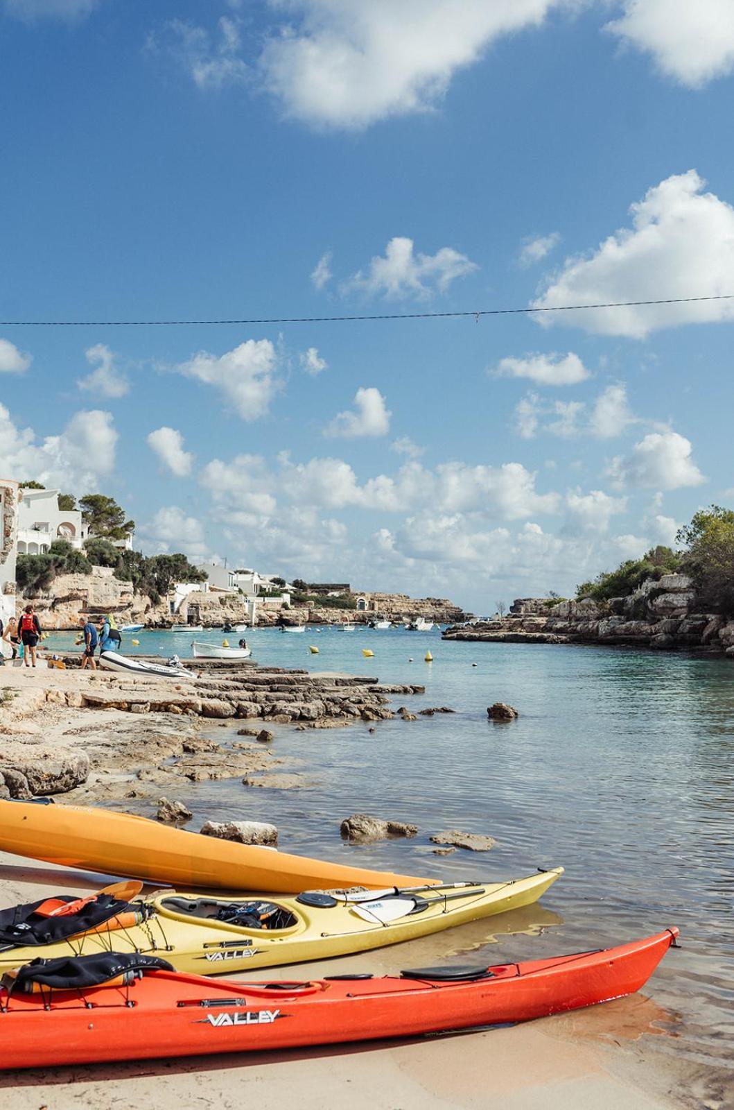 Hostal Xuroy Cala Alcaufar Kültér fotó