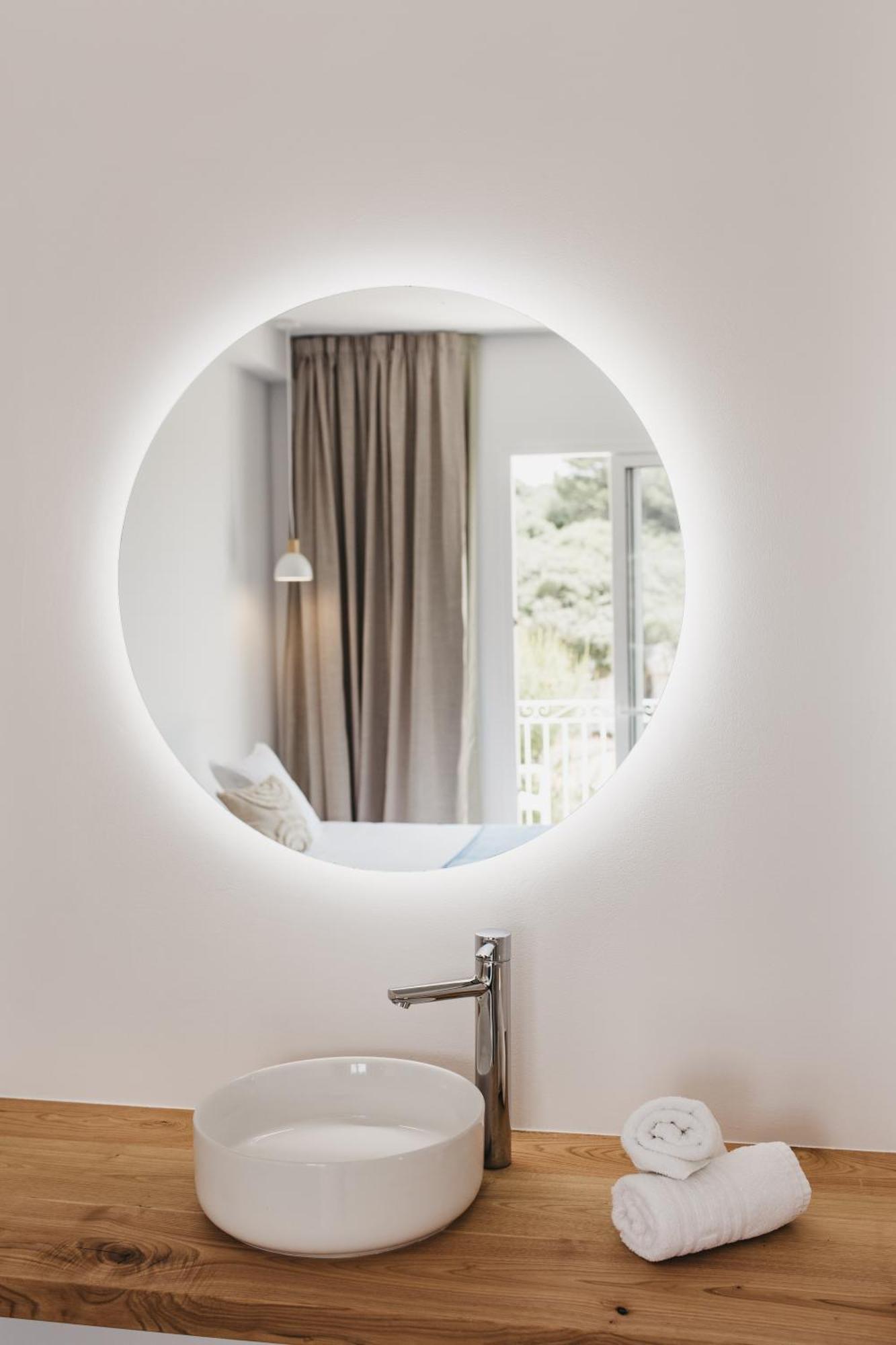 Hostal Xuroy Cala Alcaufar Kültér fotó